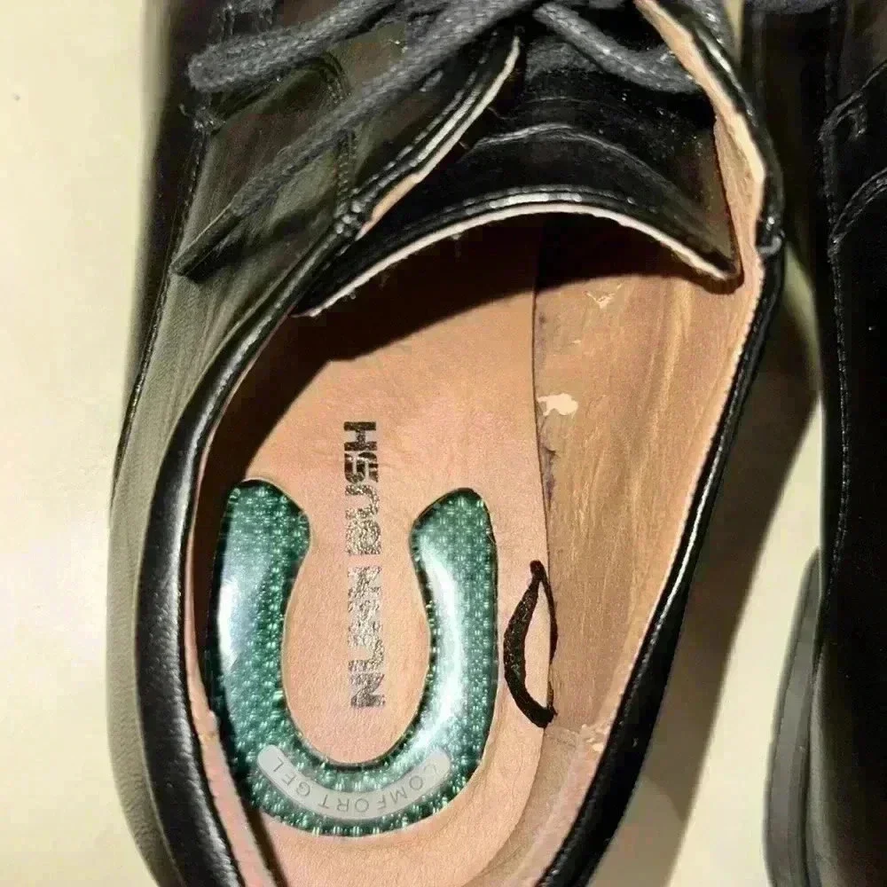 Nunn Bush lace up dress shoes size 8